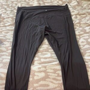 Size 20 lululemon leggings